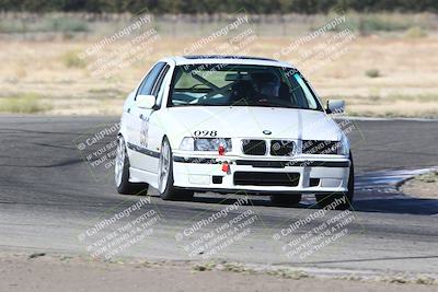 media/Sep-15-2024-Speed Ventures (Sun) [[7a54f7ed2f]]/Black Group/Session 1 (Outside Grapevine)/